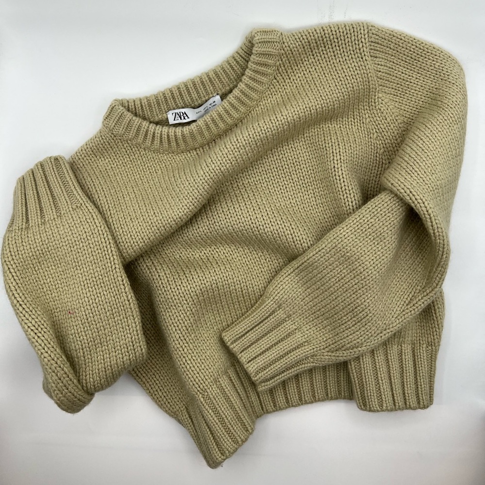 Zara chunky crop